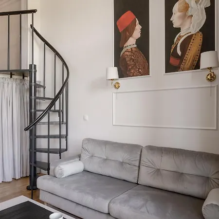 Rentplanet - Podwale *